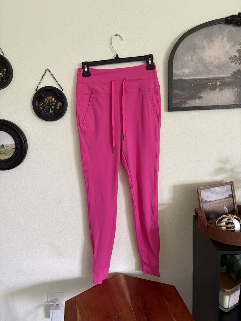 Halara High Waisted Joggers Size XS Hot Pink Athletic Pants